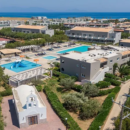 Hotell Akti Club 5*