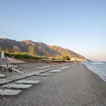 Akti Club Hotel 5*