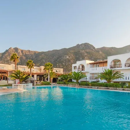 Hotel Akti Club