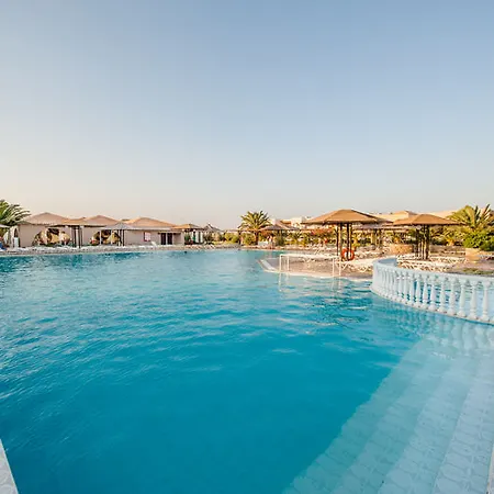 Akti Club Hotel 5*