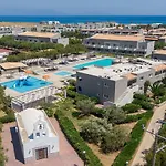 Hotel Akti Club 5*