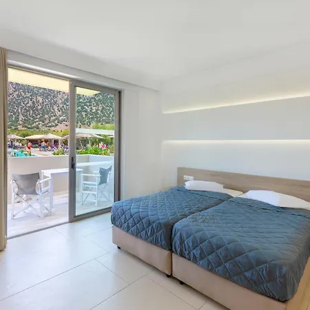 Ξενοδοχείο Akti Club 5*